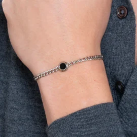 BA1834-2_4c2e78c2-c95b-45a4-93a3-b156a8788599